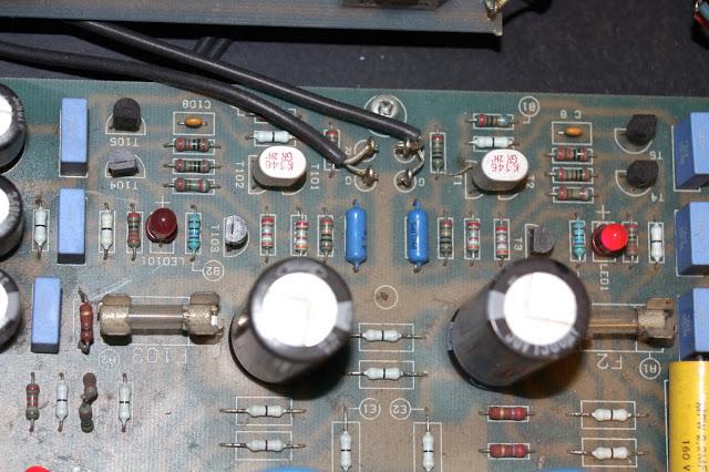 合并功放右声道不响,cav功放左右声道不响