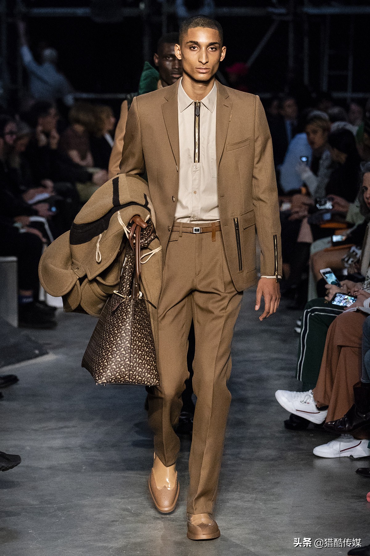 burberry 风衣 (burberry 2022)