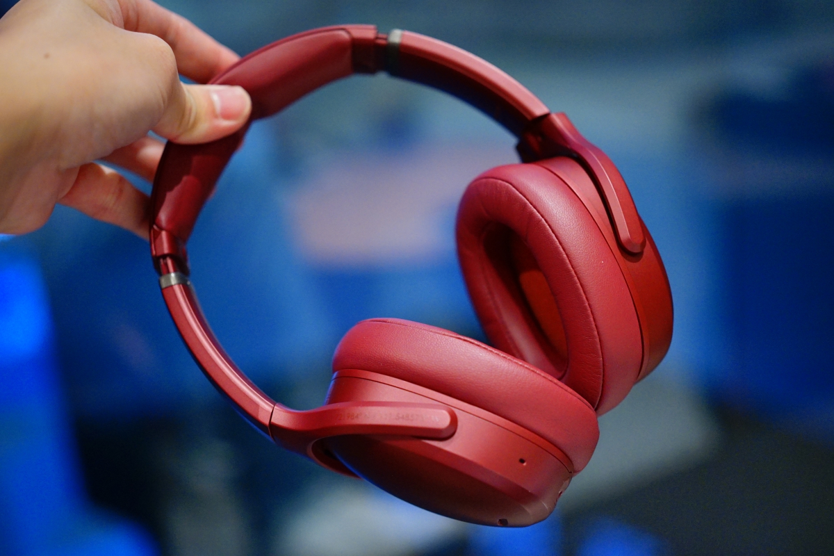 低频最强！虐哭BOSE索尼头戴降噪耳机SkullcandyCrusher ANC评测