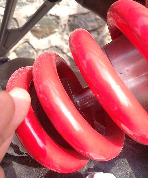 黄龙600与nk650摩博会压弯,nk650与黄龙600