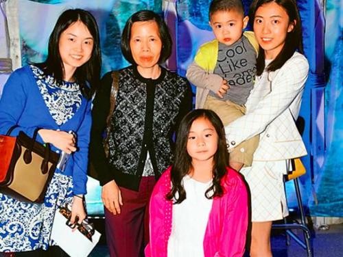 香港娱乐圈故事合集,香港娱乐圈的爱恨情仇故事