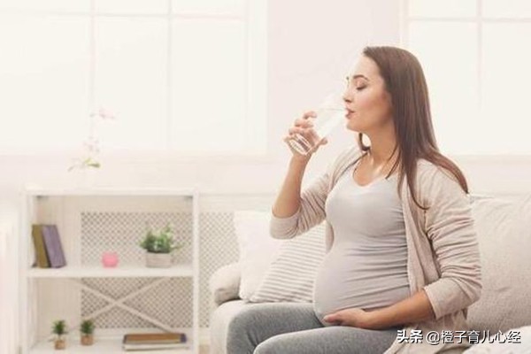 孕妇不能吃哪些食物对孕期有影响,如何缓解孕妇情绪吃什么来调节