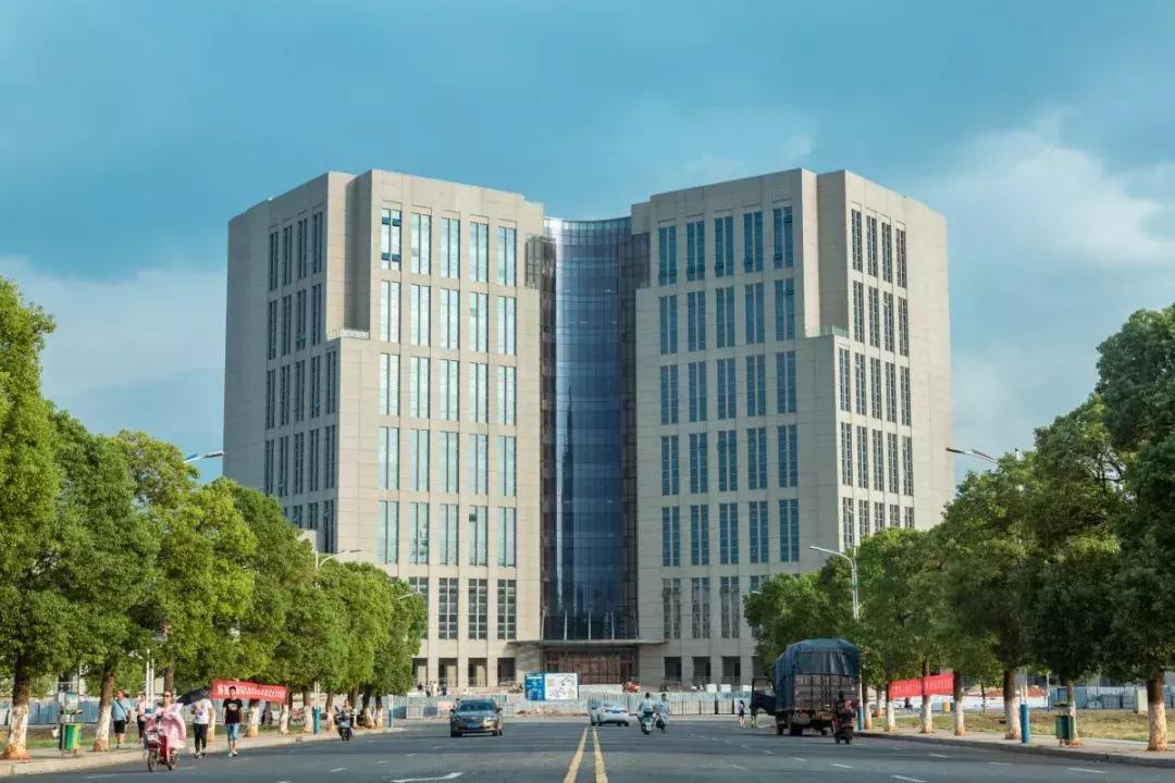 井冈山大学在井冈山上吗？19级萌新请听清——吉安火车站下车