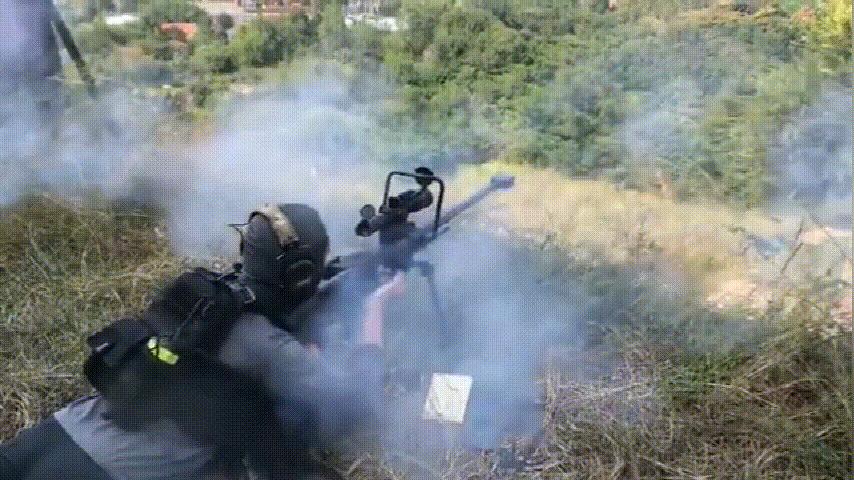 南非20mm口径狙击步枪,南非r3突击步枪