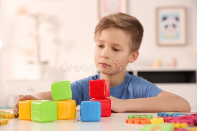 简单认识自闭症儿童语言康复训练的原则（一）