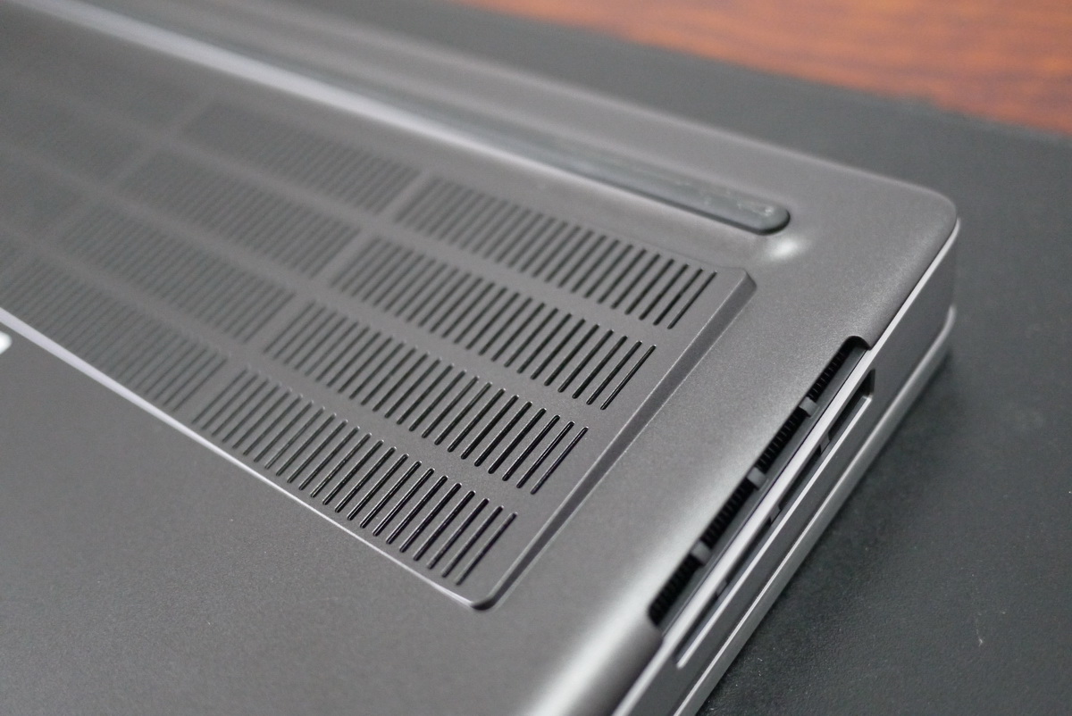 戴尔移动工作站precision7760拆机,dellprecision7510工作站拆机