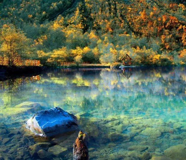 比九寨沟还漂亮的景点,比四川九寨沟更美的地方