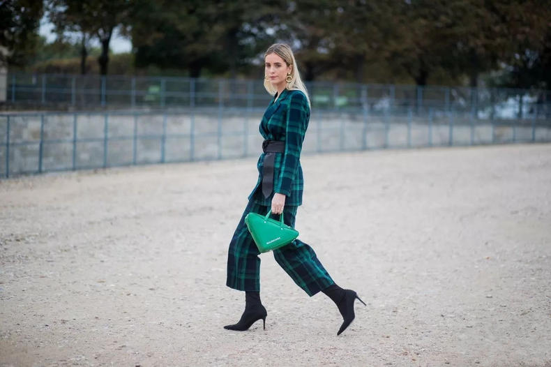 适合小腿粗的裤子类型,小腿型不好看适合穿什么裤子