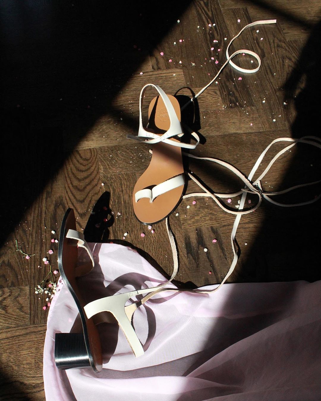 一眼掳获目光的流畅线条:北欧小众手袋及鞋履品牌ATPAtelier