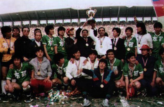 7名球员上诉+足协调查！中国足球一大豪门面临解散，曾是亚洲冠军