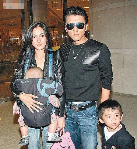 现在的张柏芝暴瘦,张柏芝出镜腰腹再隆起变圆