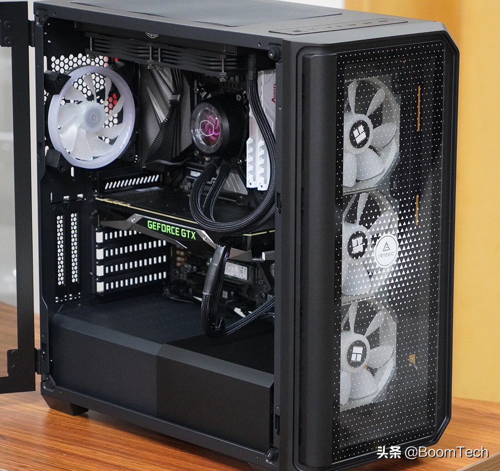 颜控玩家新选择安钛克NX1000机箱体验