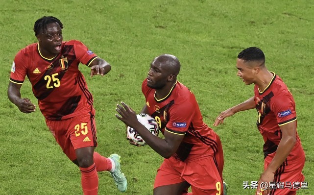 世界第1强队出局！连续2届欧洲杯止步8强，“黄金一代”遗憾谢幕