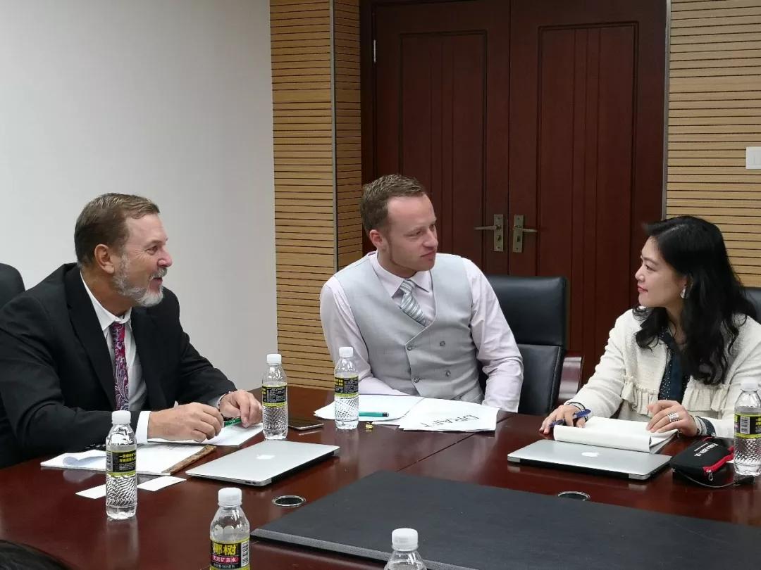 鐜嬫櫉鑻辫闃呰,鐜嬫櫉璁茬殑鍜嬫牱