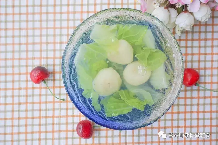 宝宝不爱喝水喝奶粉又上火怎么办,宝宝不爱喝水加什么好