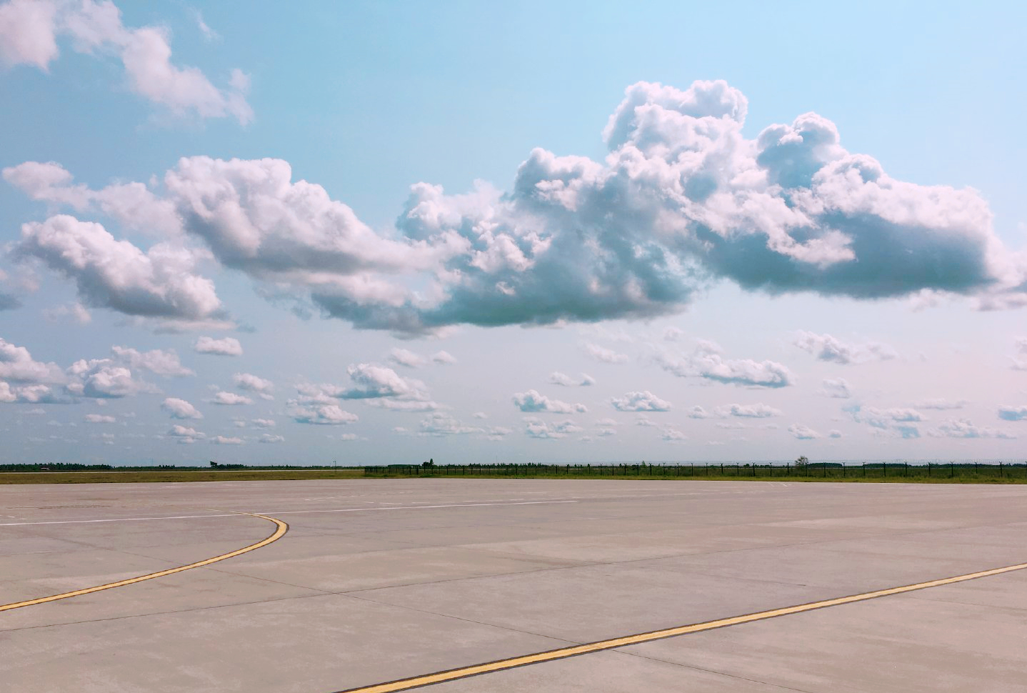 东北“养老”机场，一天仅一架飞机，飞走后地面人员就没事做了