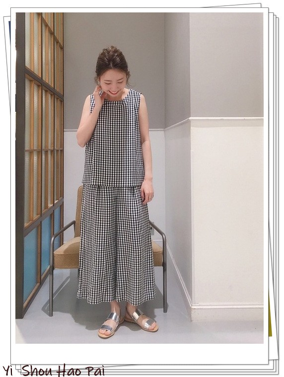 夏季格子衬衫搭配50岁,新款格子衬衫时尚潮流穿搭