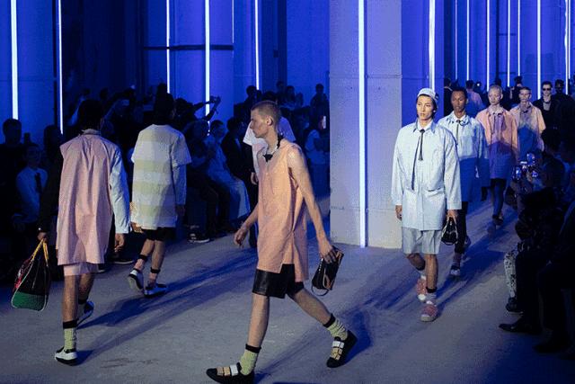 prada上海大秀,prada大秀点评