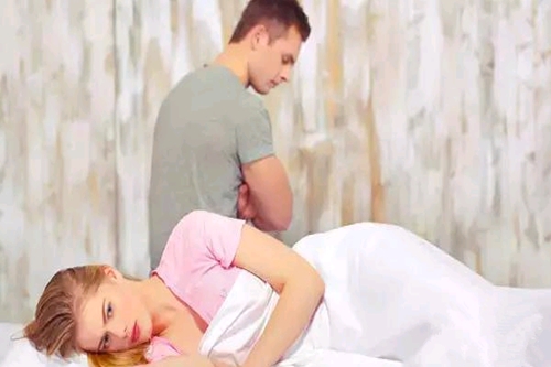 如果一个女人没有工作却有钱吃喝,如果一个女人没有经济收入会怎样