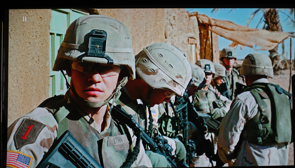 没埋线也能玩家庭影院！FIBBRCrystal系列光纤HDMI线试用报告