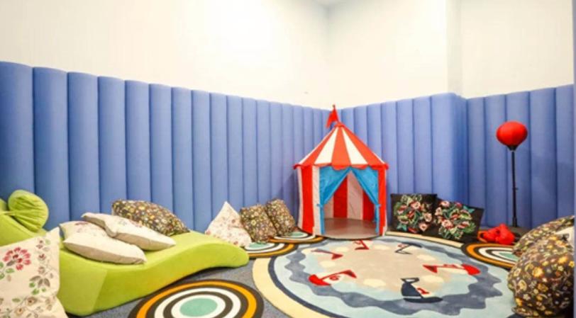 上海民办惠立学校附近有什么,上海民办惠立高中