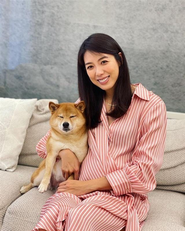 担心早产!40岁台湾女星嫁银行总裁怀2胎,检查子宫颈只剩1.3公分