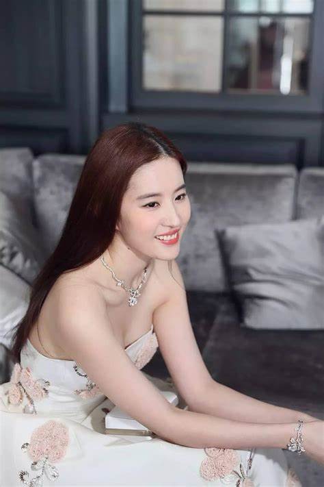 那些年我们追过的女神你还记得谁,那些年我们追过的女神唱歌