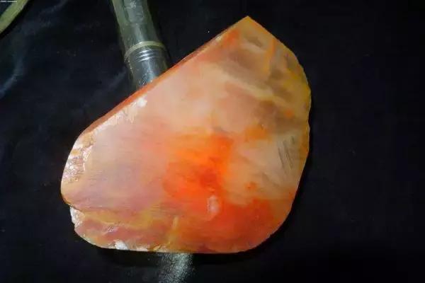 初级藏宝图挖后有什么东西,疆内捡石头攻略