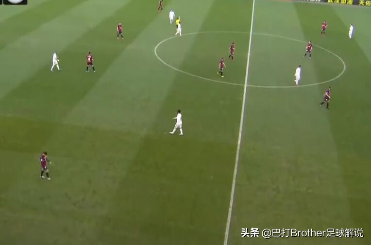 贝尔戏耍萨内蒂,贝尔戏耍后卫