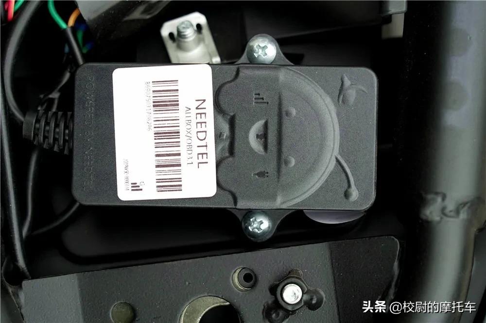 赛科龙re3英伦复古车,赛科龙复古re32020款