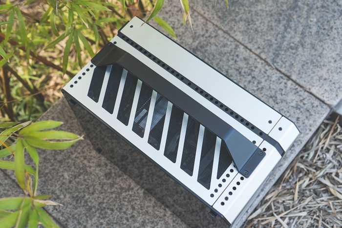 #试吃黑苹果BigSur——机械大师C28手提箱装机