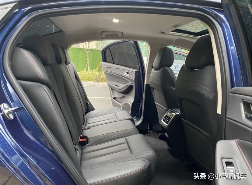 别克英朗1.5与艾瑞泽1.5l哪个好,艾瑞泽5plus和别克英朗哪个好