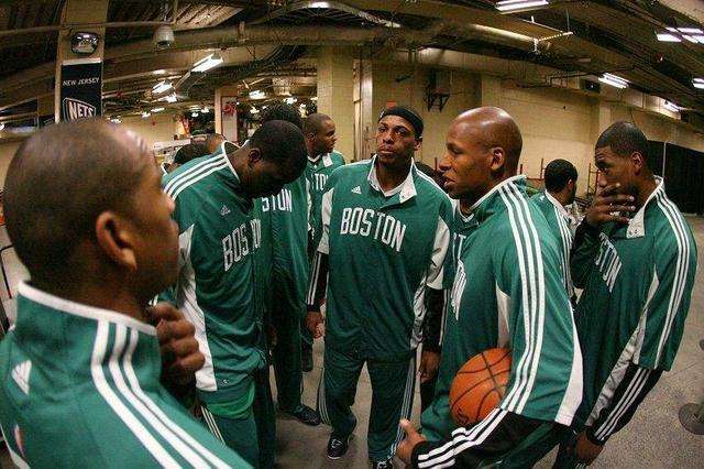 08年fmvp打哪个位置,08年fmvp为什么不是加内特