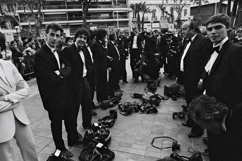 花百万走红毯视频,花十万走红毯