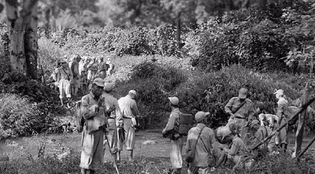 1960年,我军应邀帮缅甸清剿国民*党**残军,毛*东泽**:谁过红线杀谁头