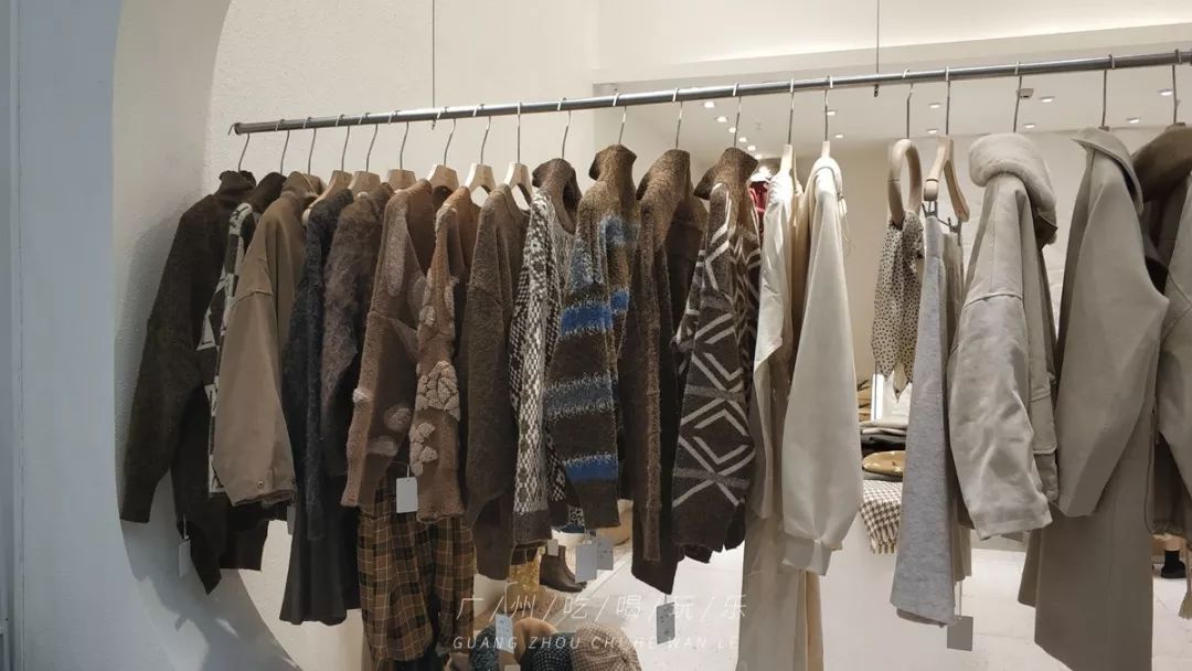 韩国东大门档口服装批发市场图片,韩国东大门服装批发有几个大楼