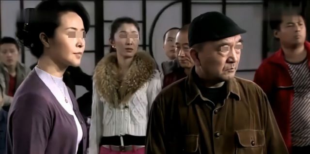 女儿出月子再次住院，老丈人知情后，直怼女婿：还要脸不？