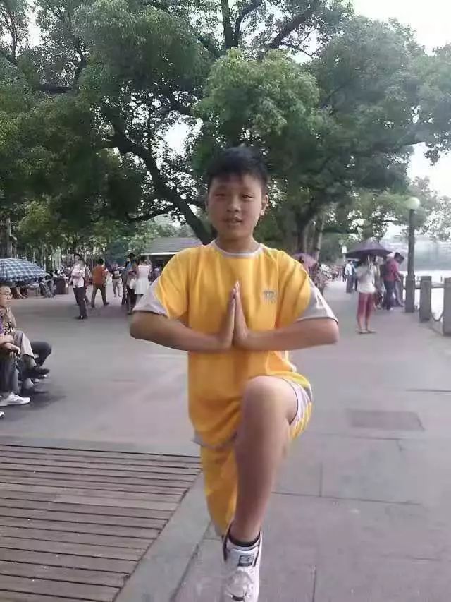 17岁拿下全国青运会散打武状元！灌南00后小伙周旭了不起