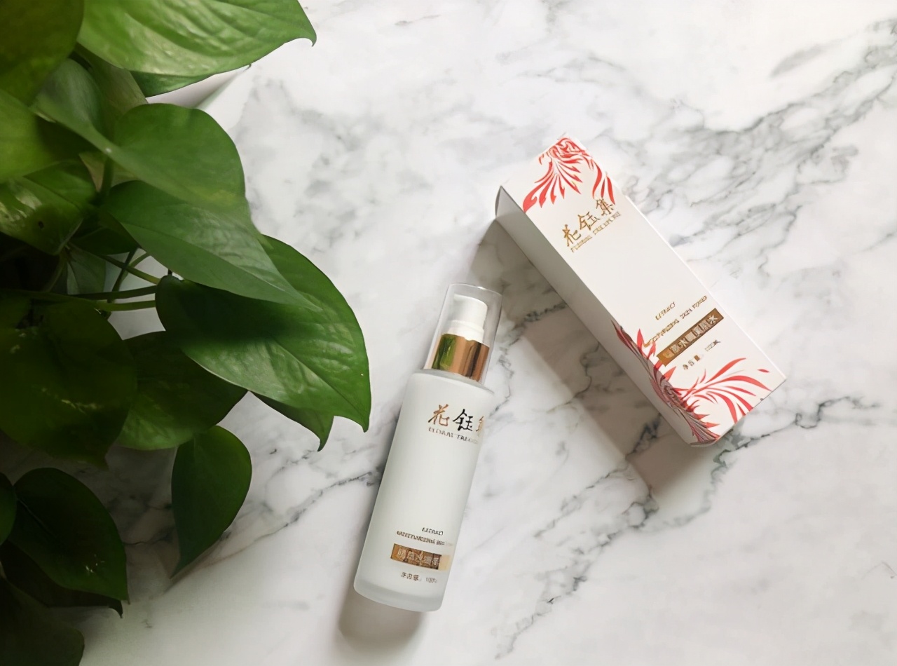 美白化妆水适合哪种肌肤,美白保湿化妆水