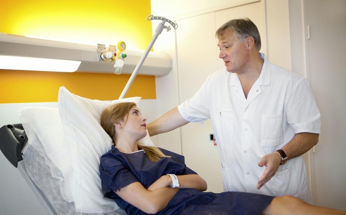 女性流产完后，女性需要坐月子吗？医生：很多人都想错了