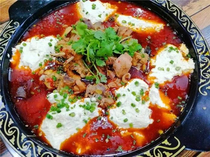 精选10余款菜肴推荐,精选30余款菜品推荐