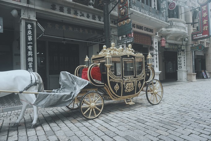 抛开所有的烦恼，奔向快乐无限的海口