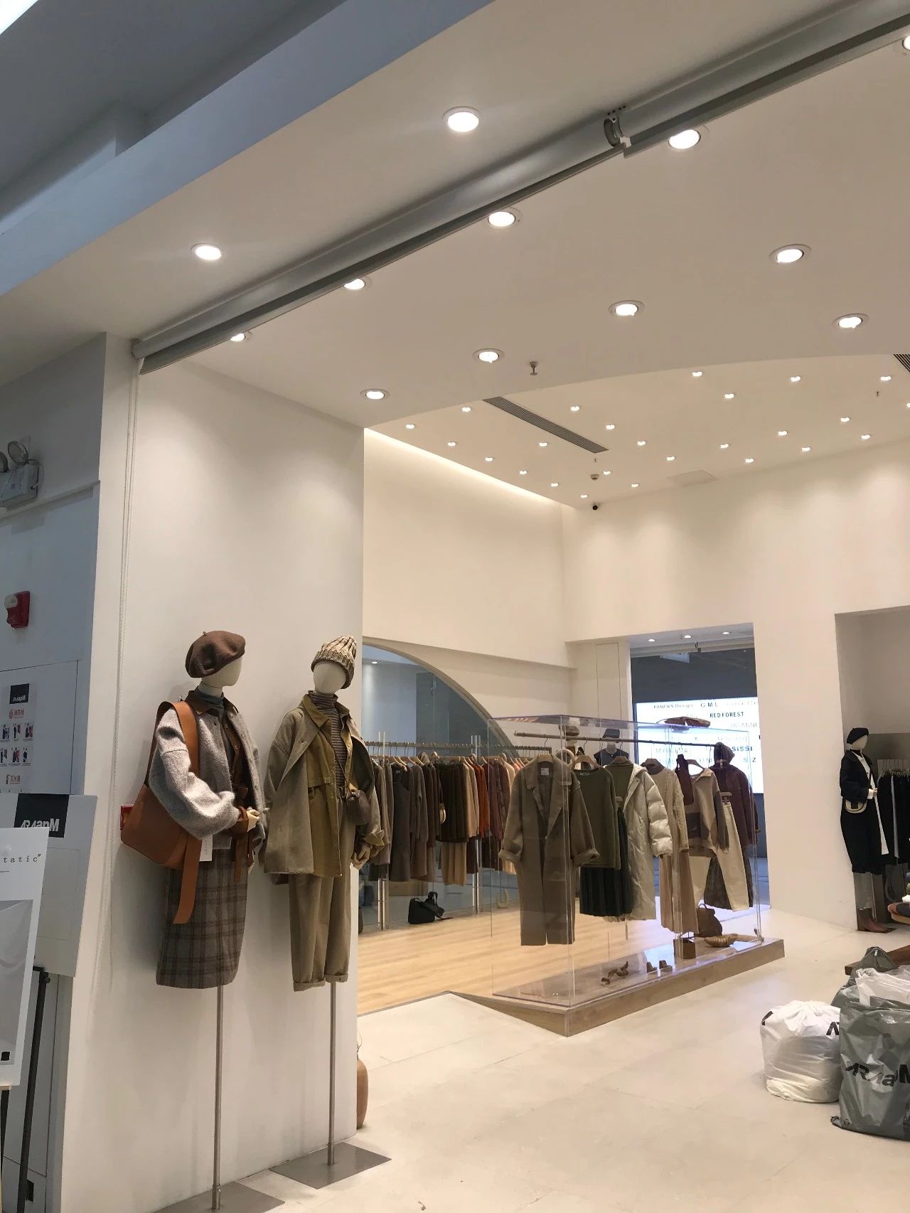 广州东大门女装清仓,东大门清仓大甩卖