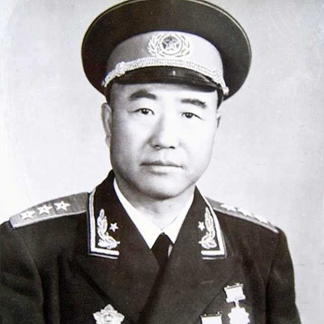 傅作义的女儿，曾为和平解放北平立下了大功，建国后结局怎样