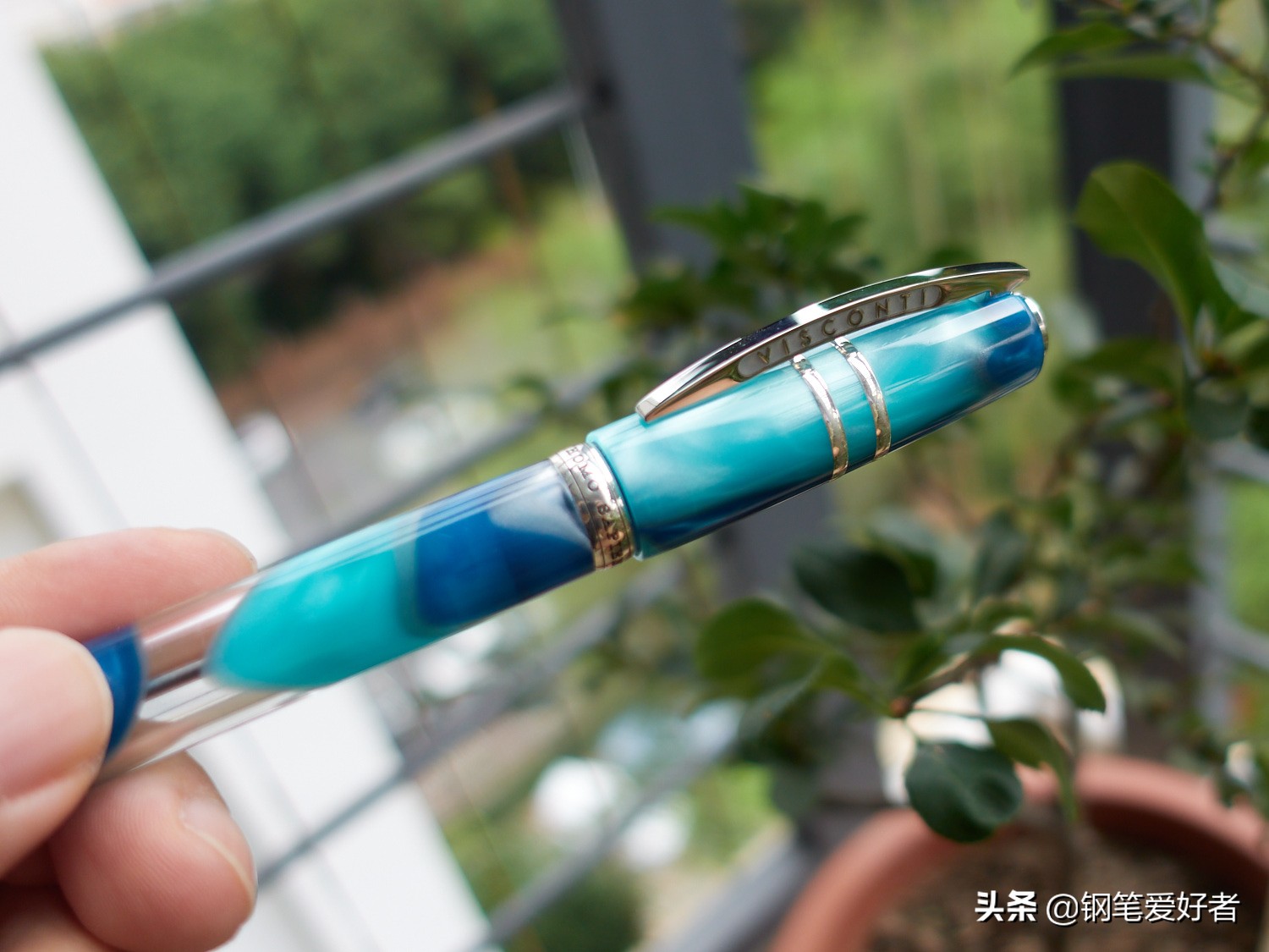 绿智人钢笔限量几支,维斯康蒂钢笔智人系列对比