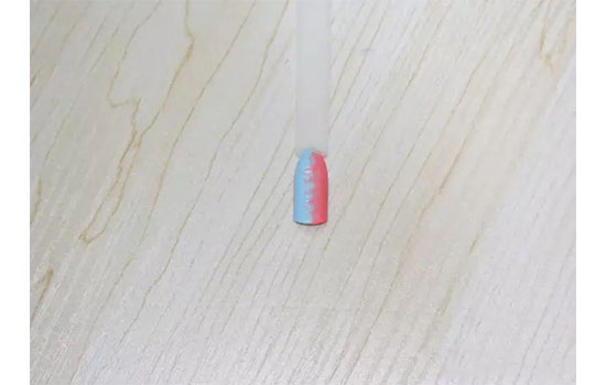晕染美甲教程渐变色红,渐变色美甲怎么做的教程