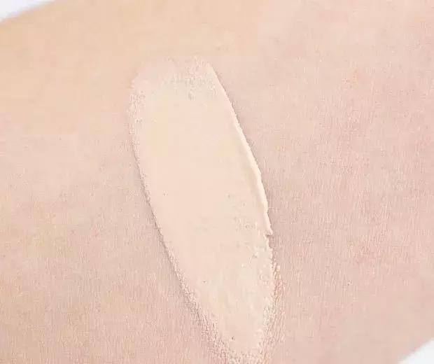 冬天十大遮瑕最好平民粉底液,冬日干皮遮瑕效果好的大牌粉底