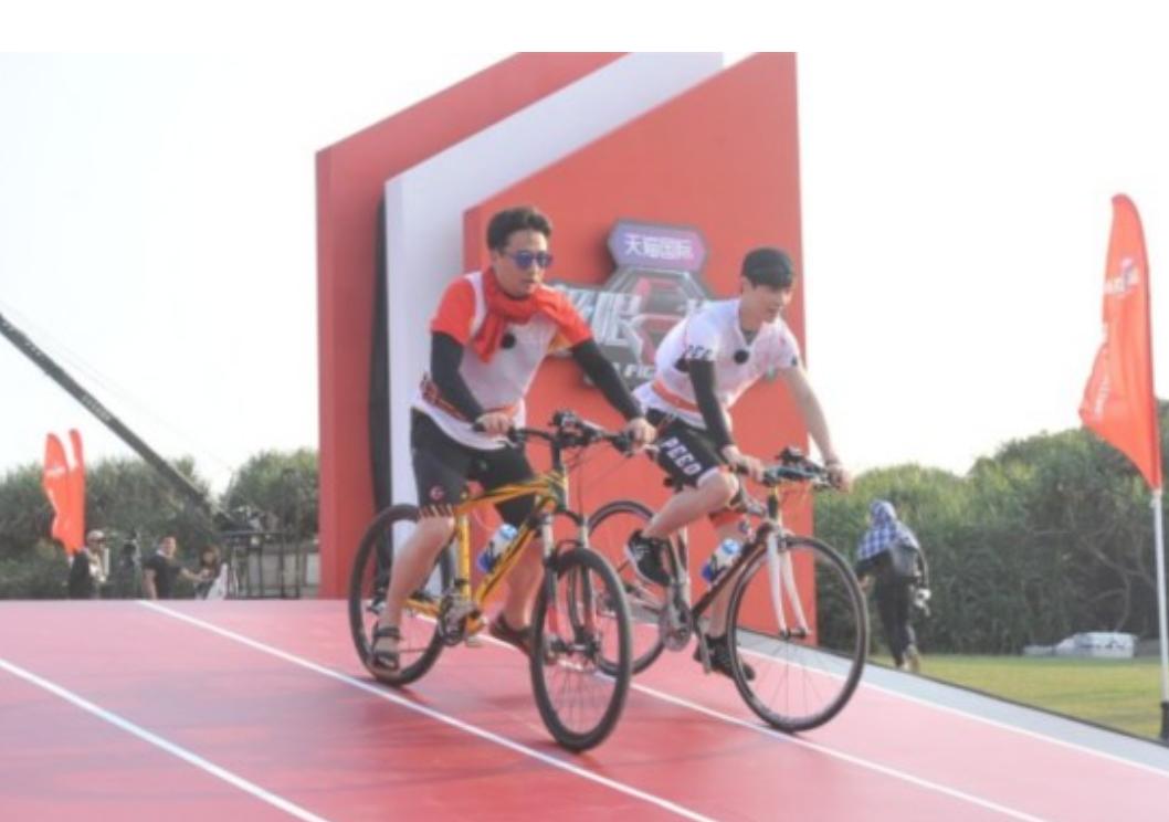 肖战的座驾，吴亦凡的座驾，张艺兴的座驾，果然与众不同