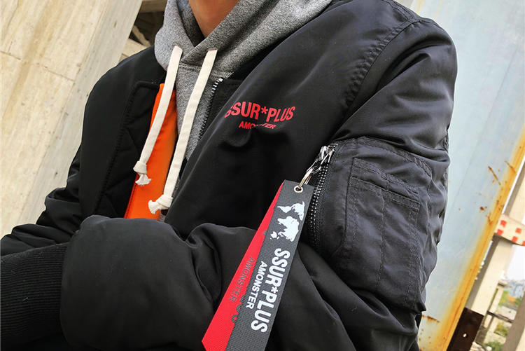 陈冠希亲曝联名新鞋,三条杠陈冠希联名