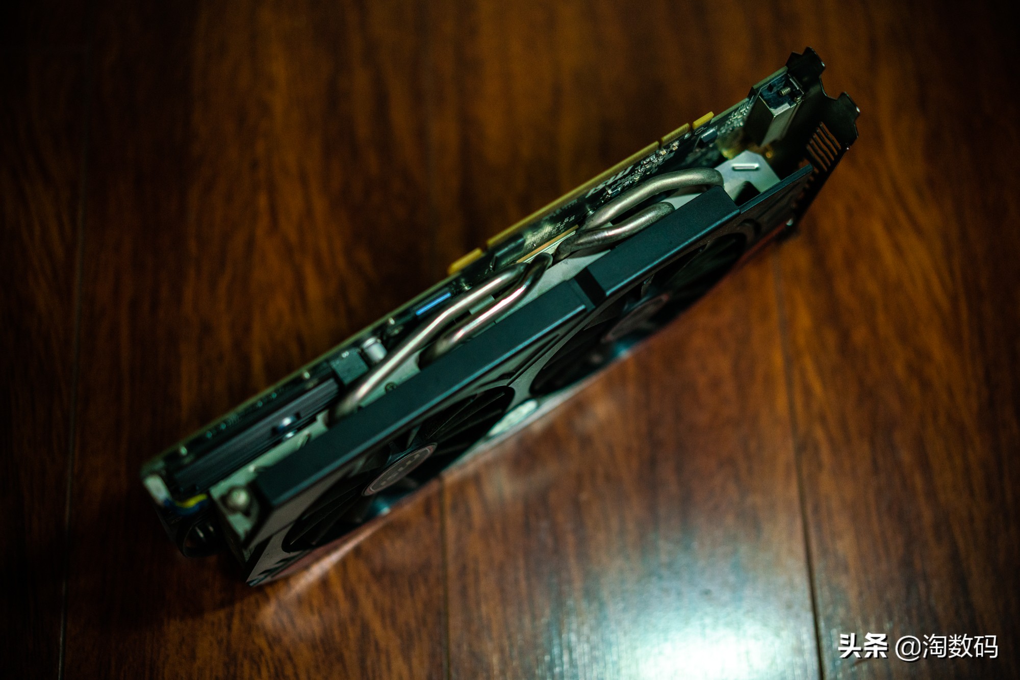 少年曾经的梦想：箱底翻出一张MSI微星R9280X红龙显示卡再战江湖